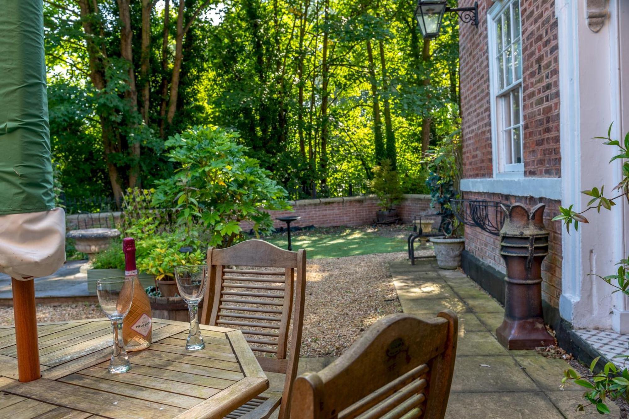 William Oakes House Georgian House Garden Pass The Keys Villa Bridgnorth Bagian luar foto